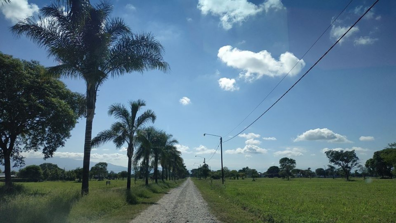 VENDO TERRENO EN EL COUNTRY LAS DELICIAS