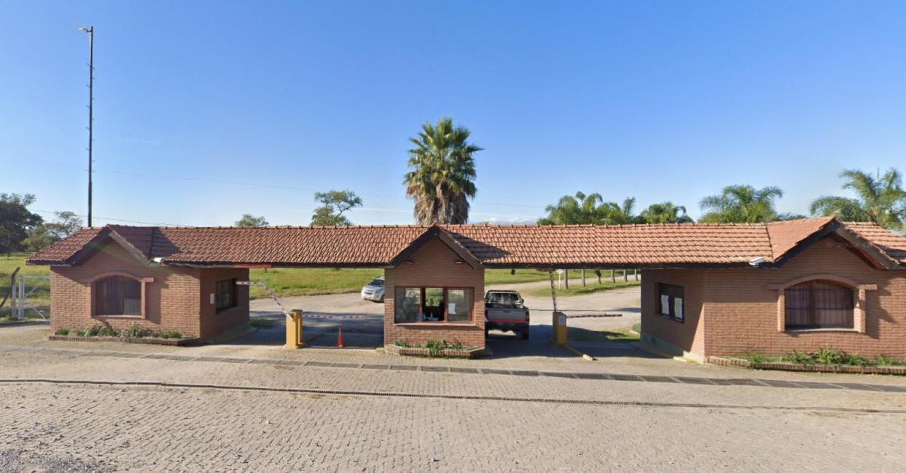 VENDO TERRENO EN EL COUNTRY LAS DELICIAS