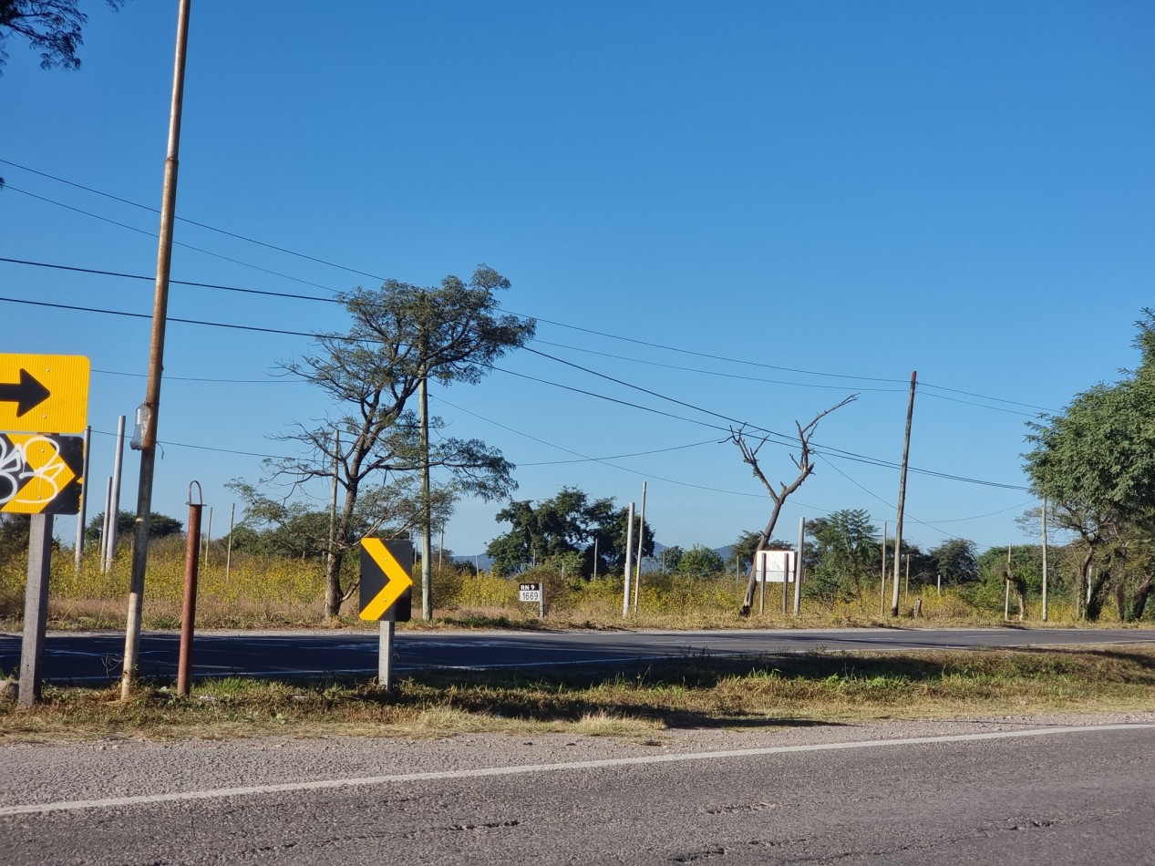 VENDO TERRENO EL CARMEN A METROS DE LA RN N°9  
