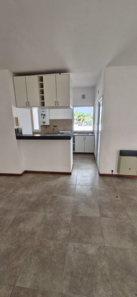 VENDO DUPLEX EN B° BAJO LA VIÑA