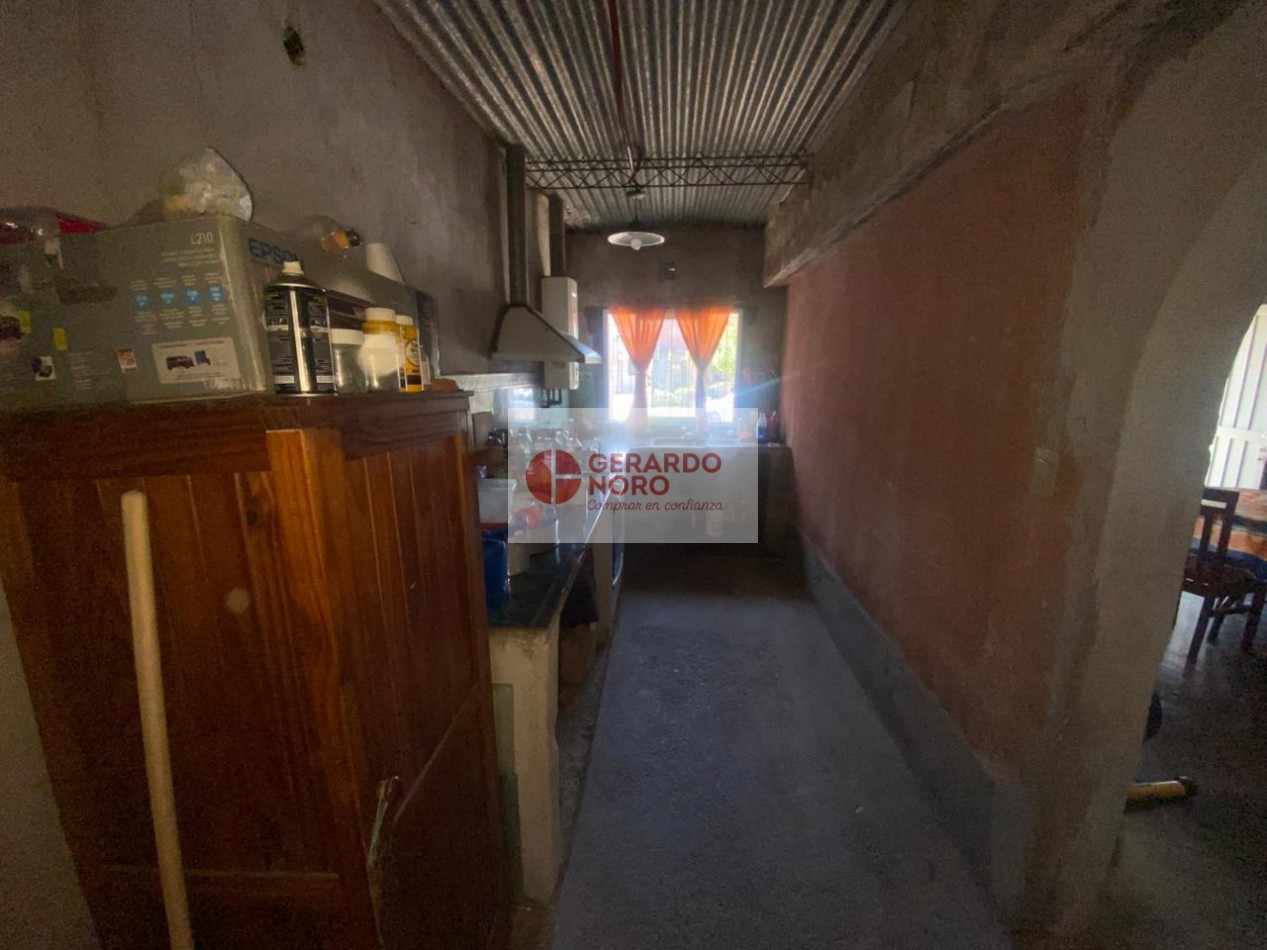 VENDO CASA EN B° ALTO COMEDERO.