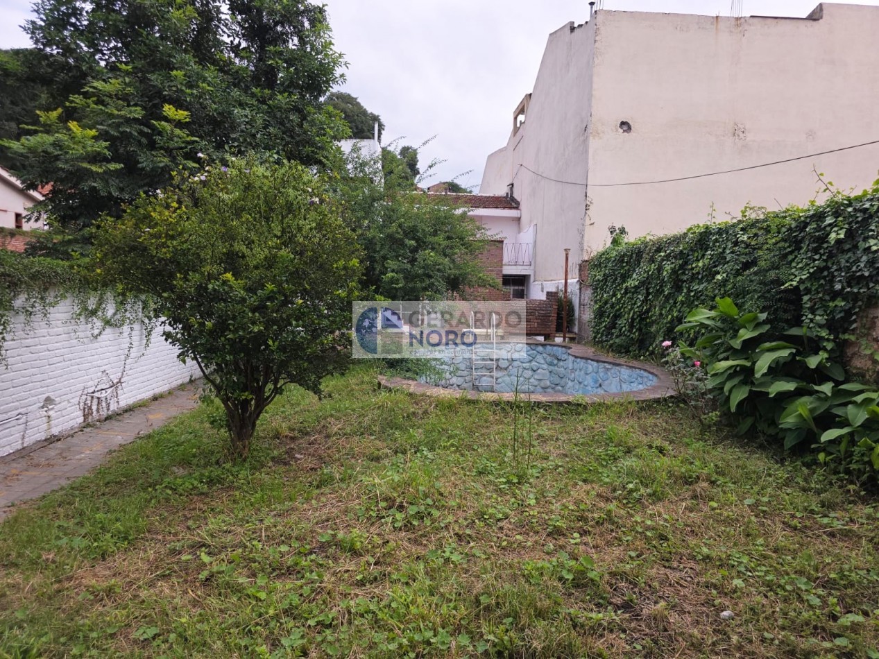 ALQUILO y/o VENDO CASA GRANDE EN EL CENTRO