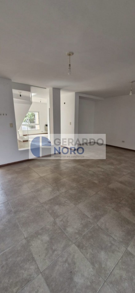 VENDO DUPLEX EN B° BAJO LA VIÑA
