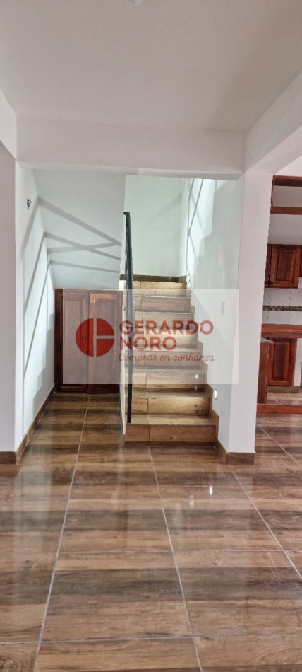 VENDO DUPLEX EN B° LOS PERALES