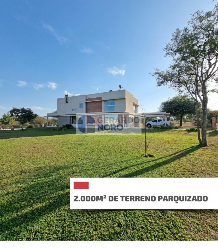 EXCLUSIVA CASA EN VENTA EN COUNTRY LAS DELICIAS 