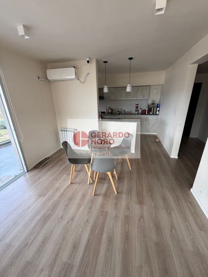DPTO EN VENTA DE 2 DORM EN CIUDAD CULTURAL