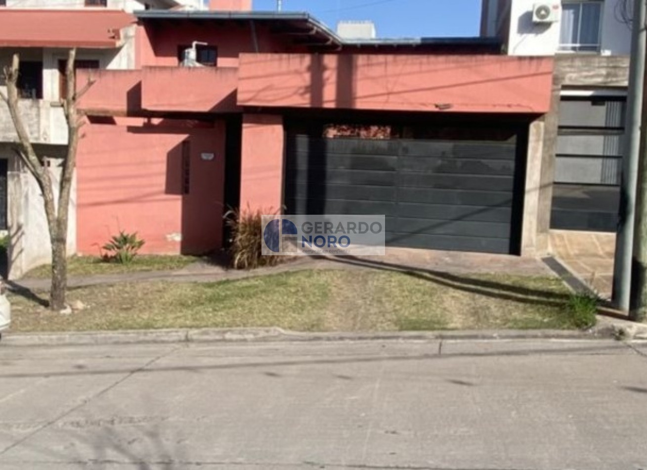 VENDO CASA EN B° BAJO LA VIÑA. #AptaCredito  