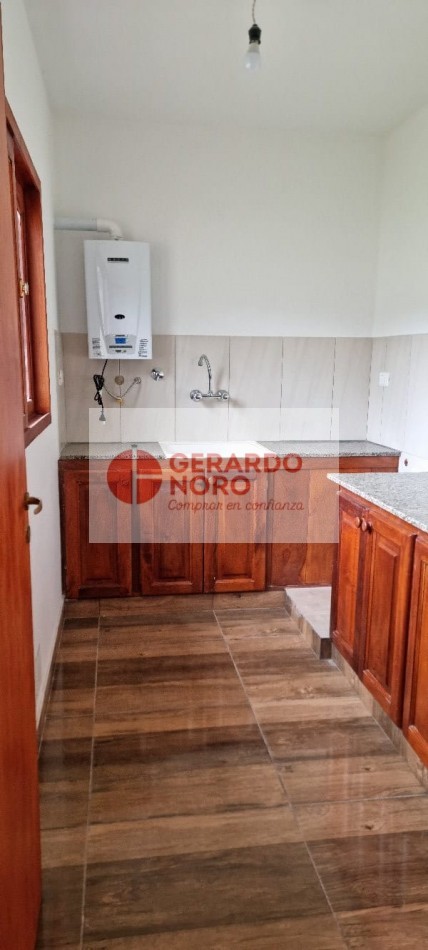 VENDO DUPLEX EN B° LOS PERALES