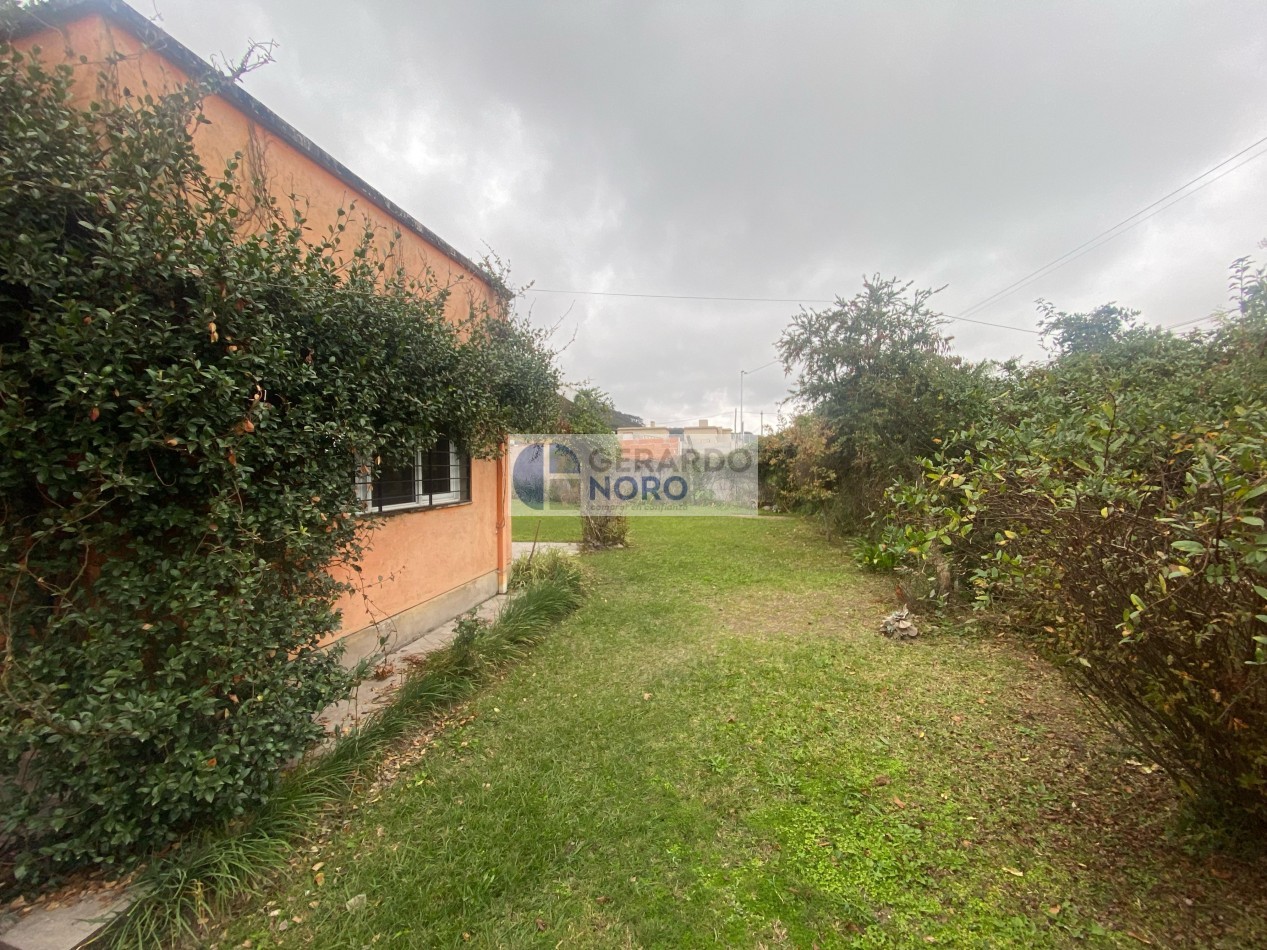 CASA EN VENTA EN B° TRES QUEBRADAS, VILLA JARDIN DE REYES