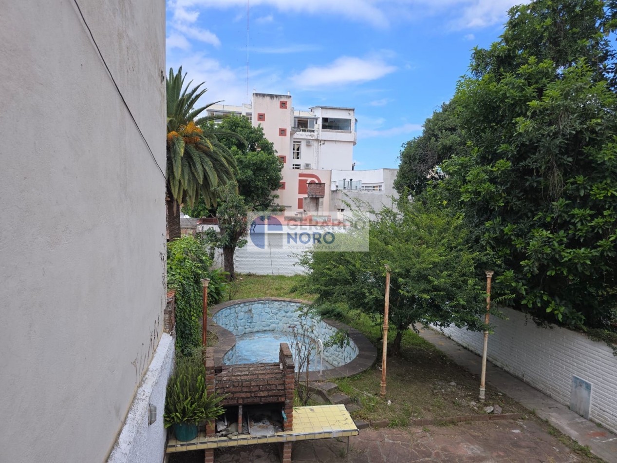 ALQUILO y/o VENDO CASA GRANDE EN EL CENTRO
