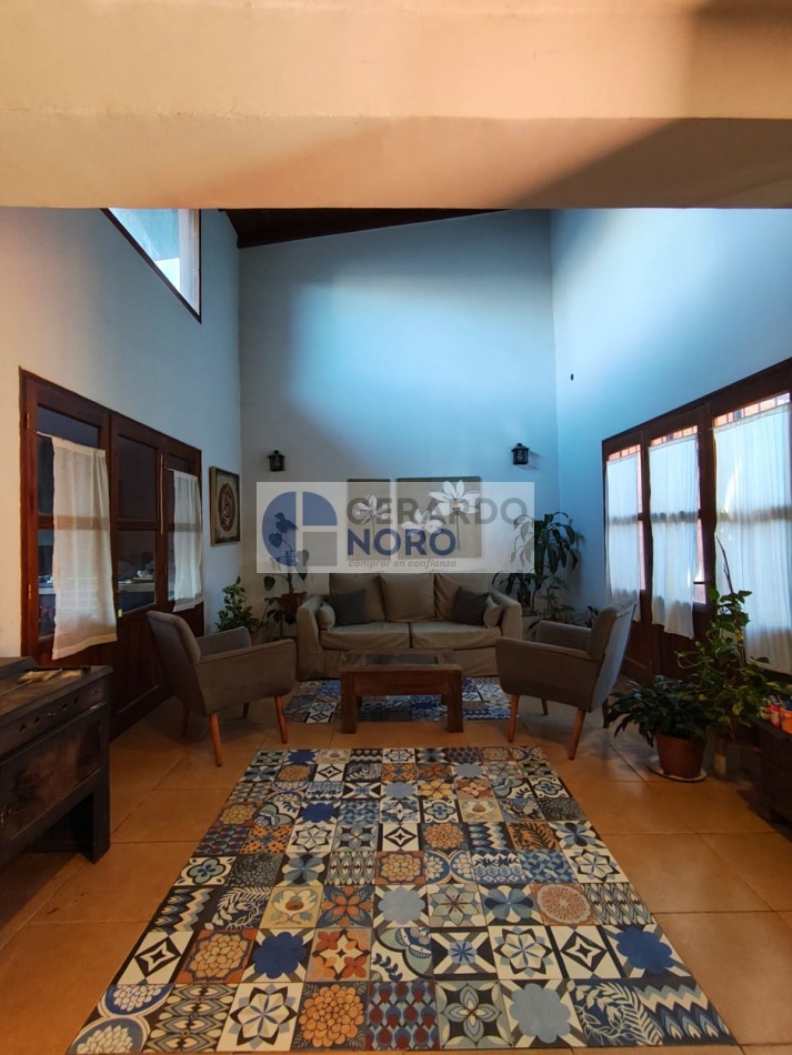 VENDO CASA EN B° BAJO LA VIÑA. #AptaCredito  