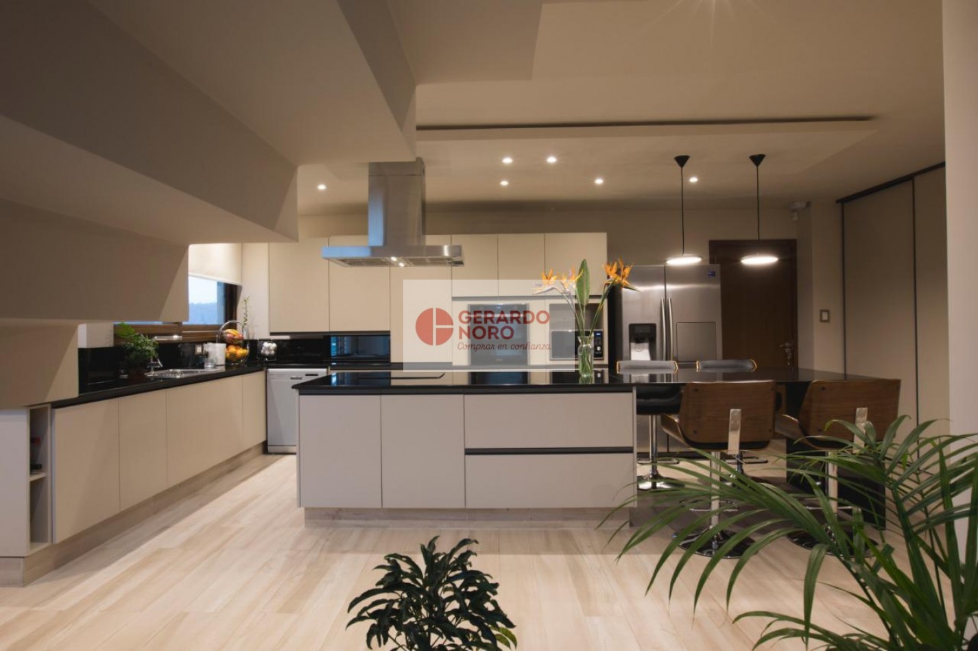 CASA EN VENTA EN CLUB DE CAMPO LOS CLAROS