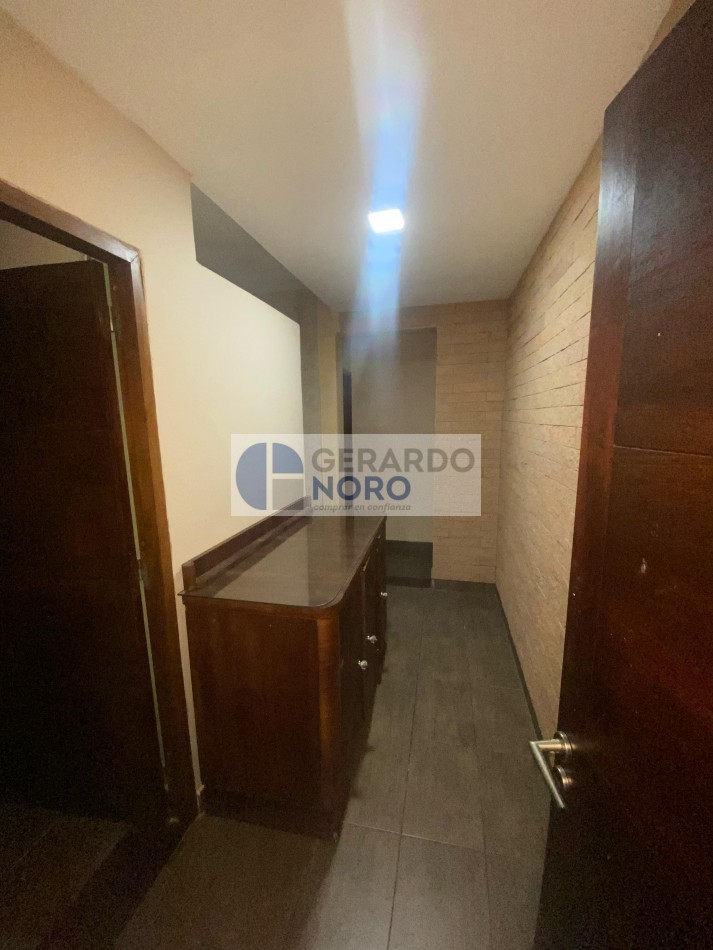 CASA EN VENTA EN B° TRES QUEBRADAS, VILLA JARDIN DE REYES