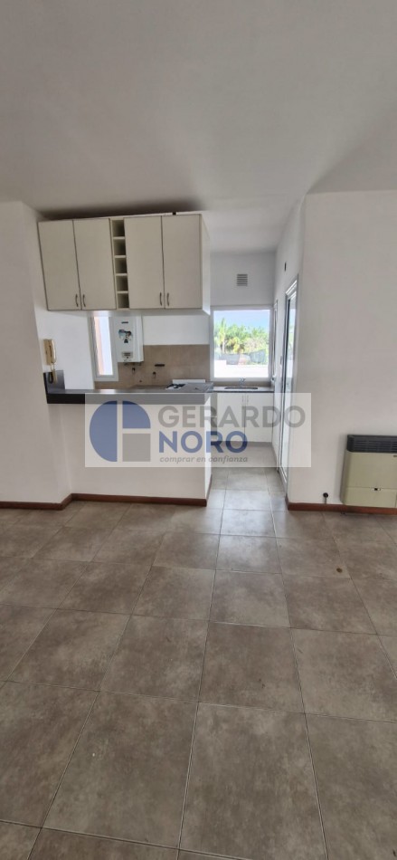 VENDO DUPLEX EN B° BAJO LA VIÑA