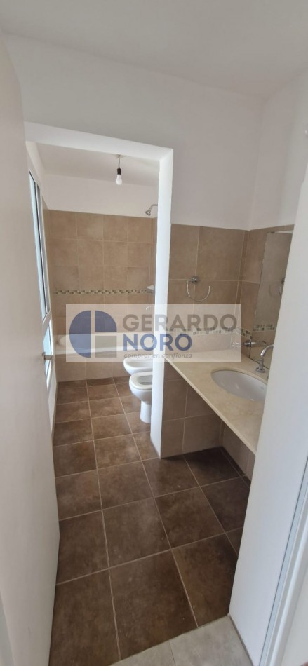 VENDO DUPLEX EN B° BAJO LA VIÑA