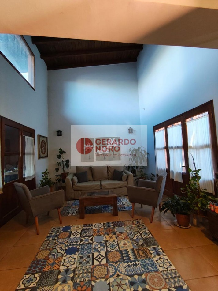 VENDO CASA EN B° BAJO LA VIÑA. #AptaCredito  