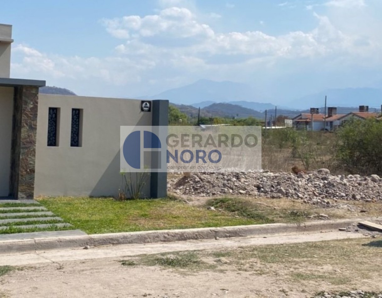 TERRENO EV VENTA EN B°LOS PERALES