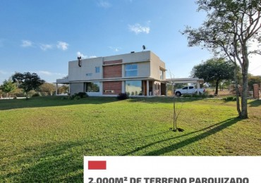 EXCLUSIVA CASA EN VENTA EN COUNTRY LAS DELICIAS 